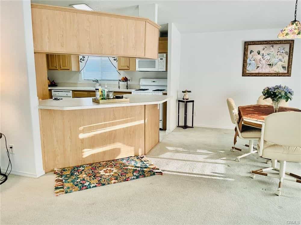 Picture of undefined, number 16