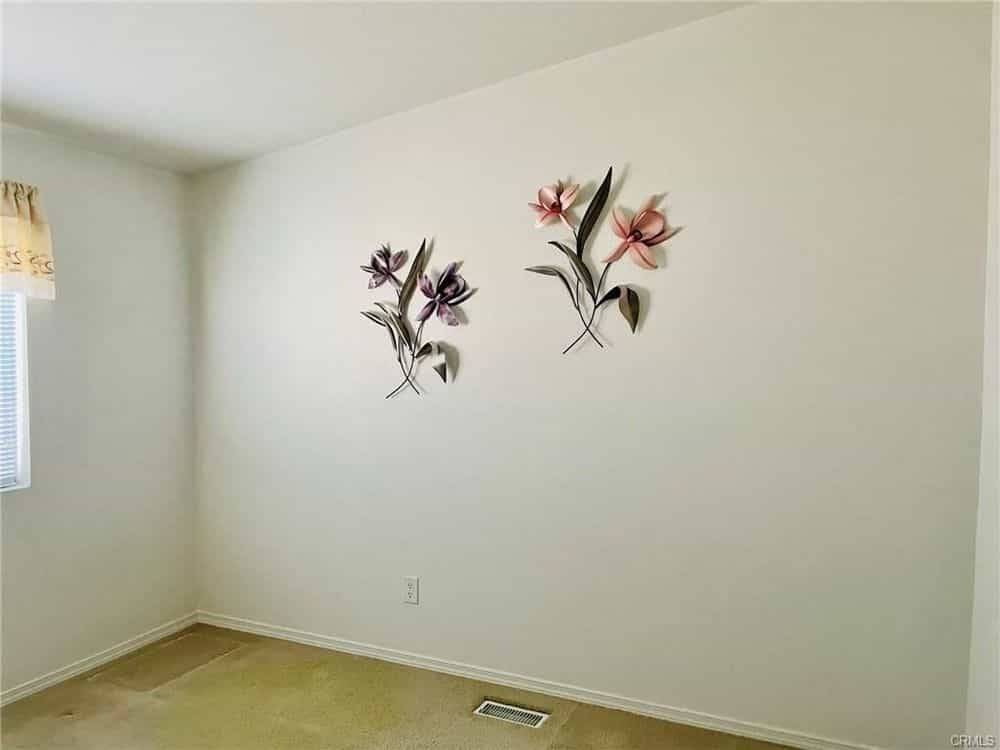 Picture of undefined, number 27