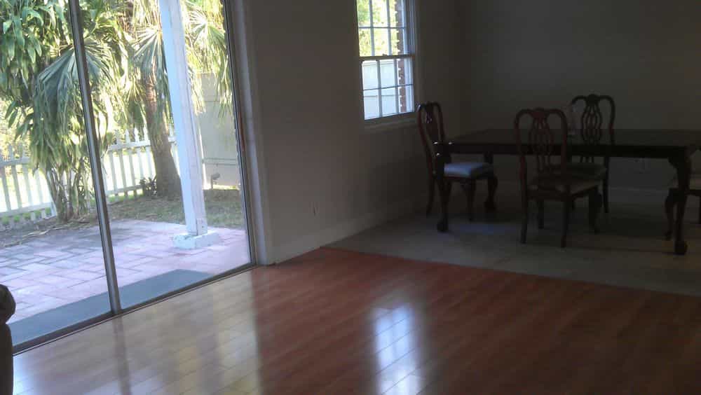 Picture of undefined, number 3