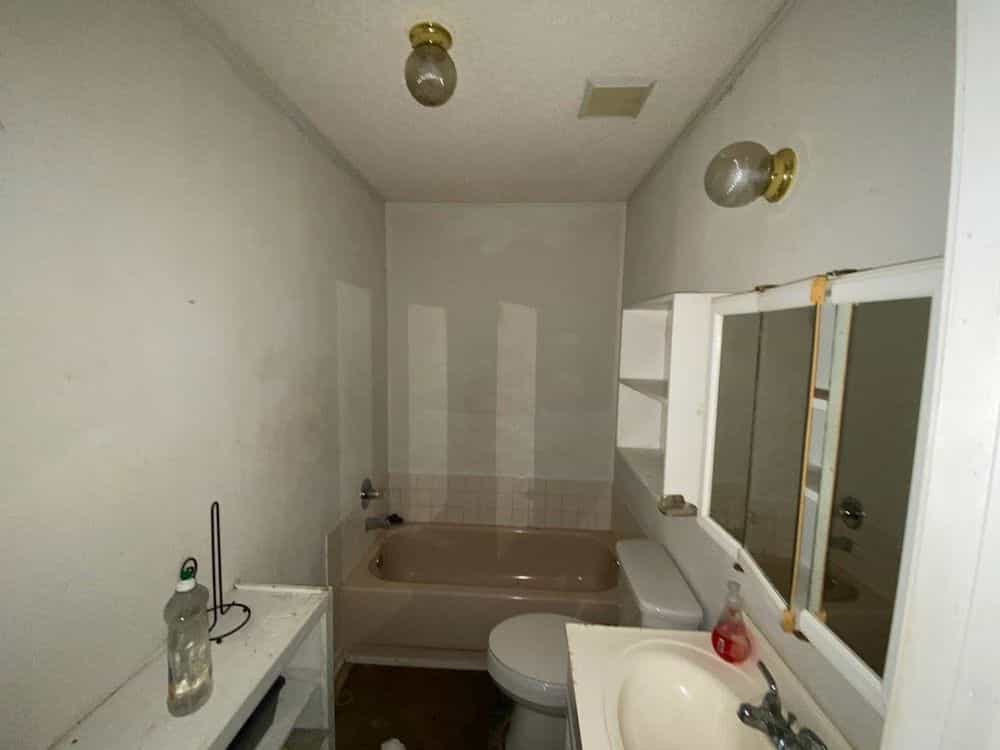 Picture of undefined, number 24