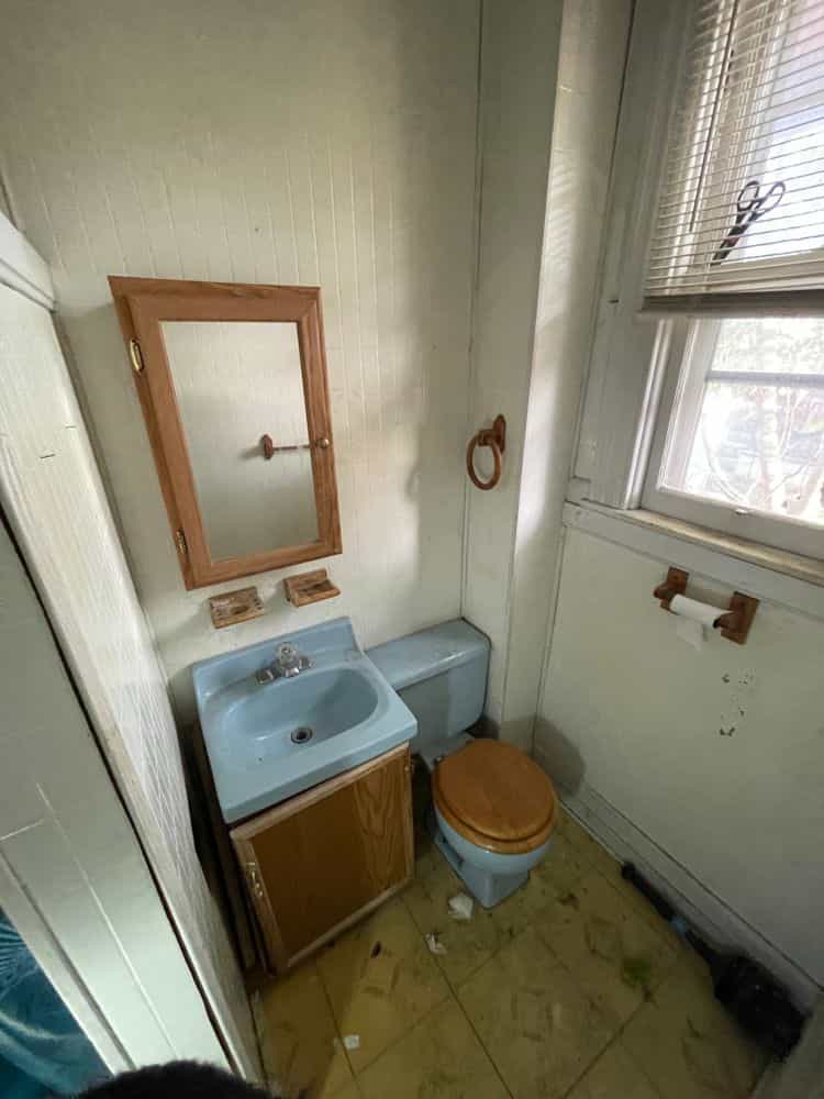 Picture of undefined, number 6