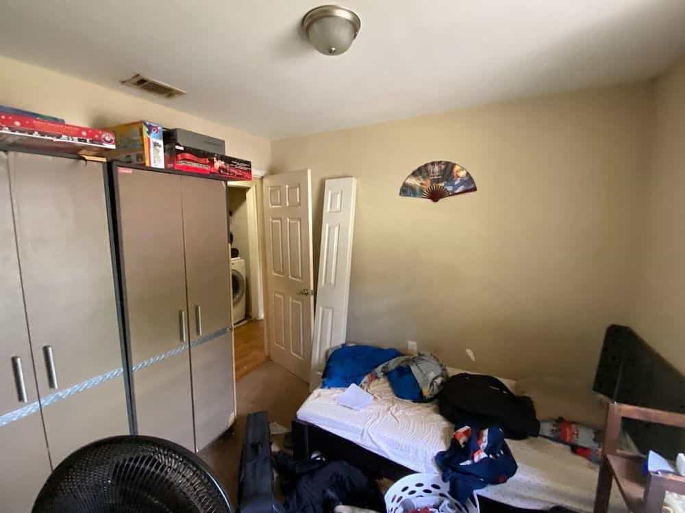 Picture of undefined, number 10