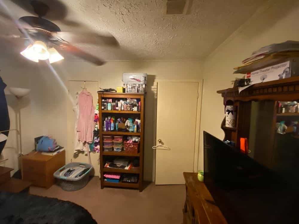 Picture of undefined, number 33
