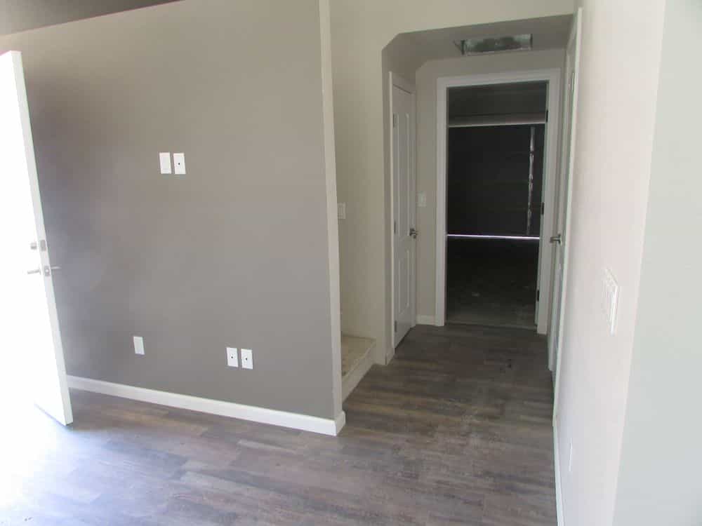 Picture of undefined, number 2