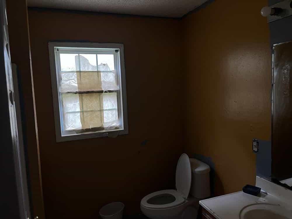 Picture of undefined, number 2