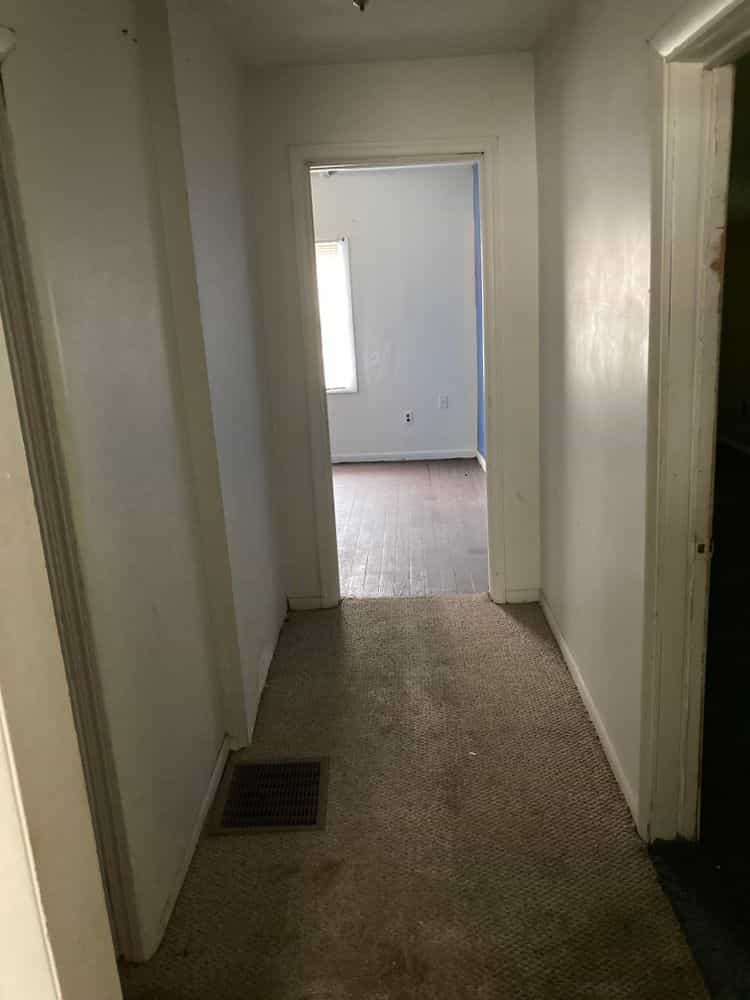 Picture of undefined, number 4