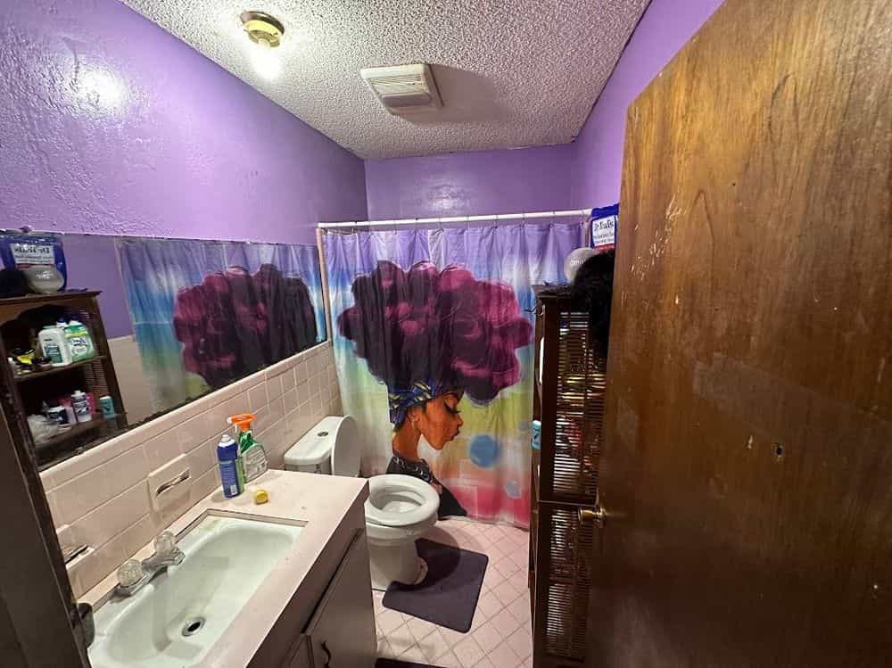 Picture of undefined, number 6
