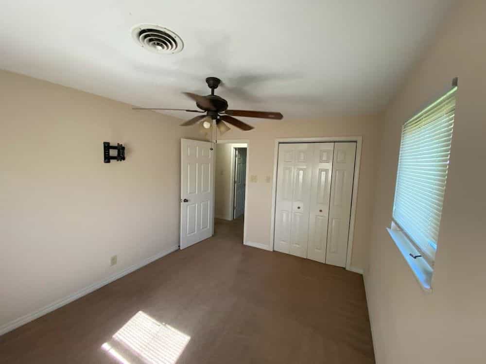 Picture of undefined, number 5