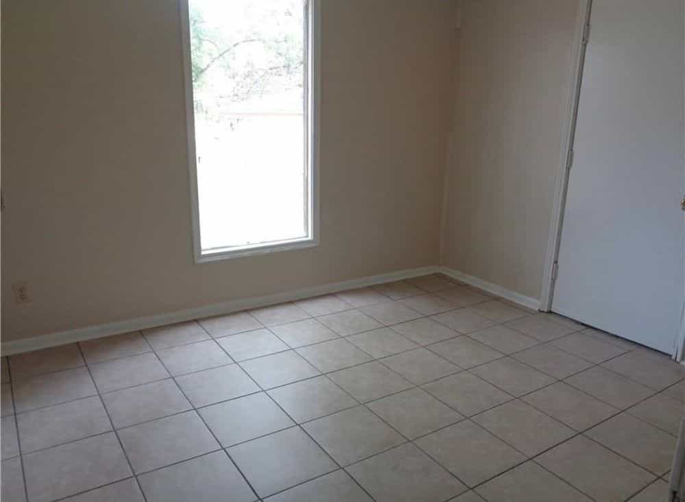 Picture of undefined, number 23