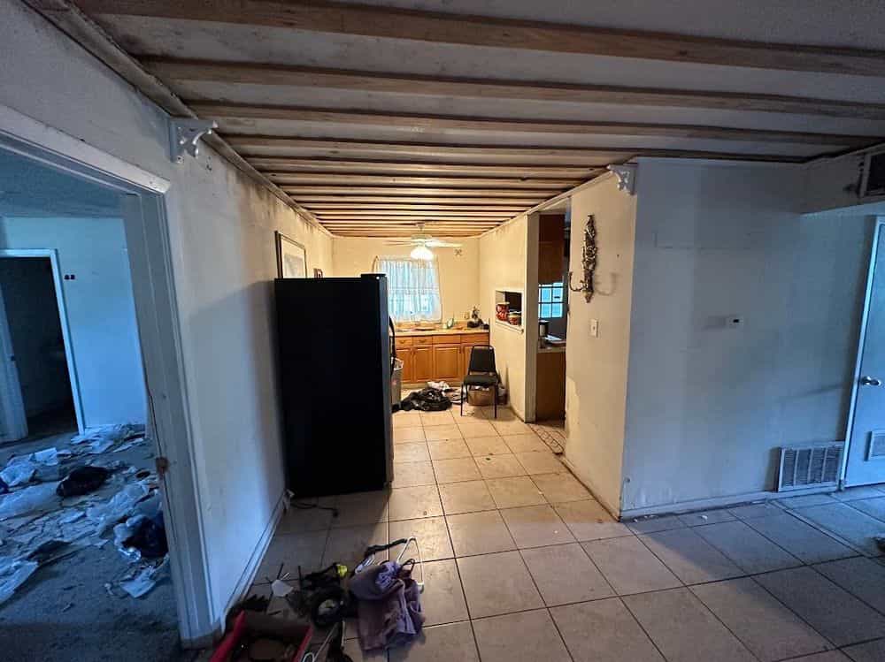 Picture of undefined, number 16