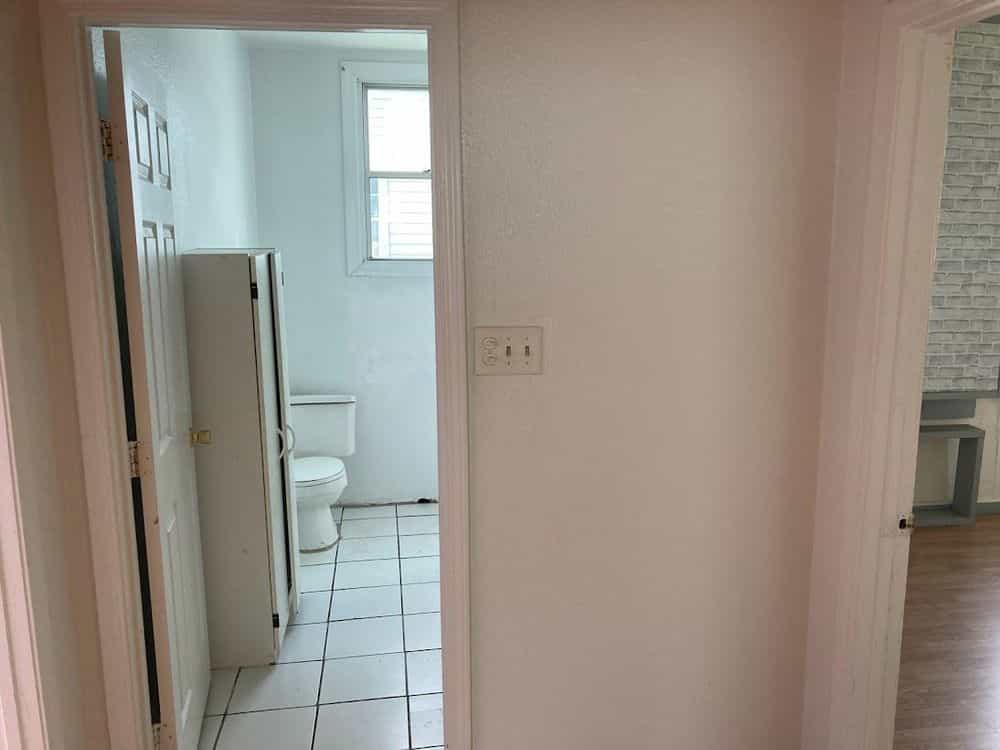Picture of undefined, number 9
