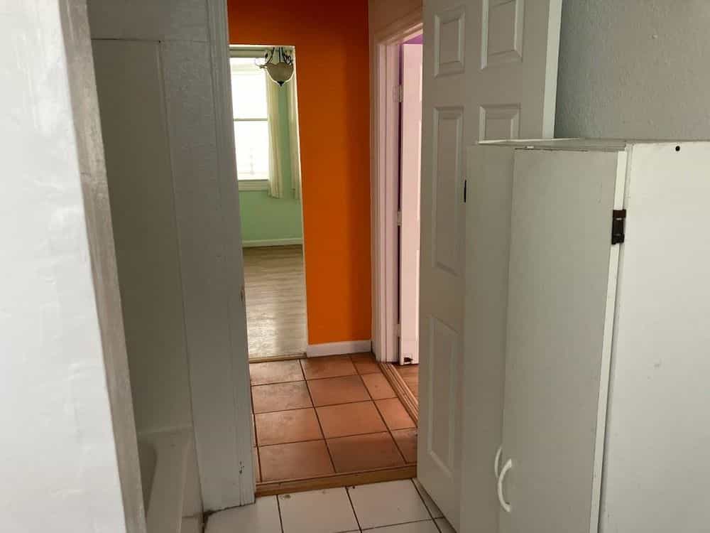 Picture of undefined, number 4
