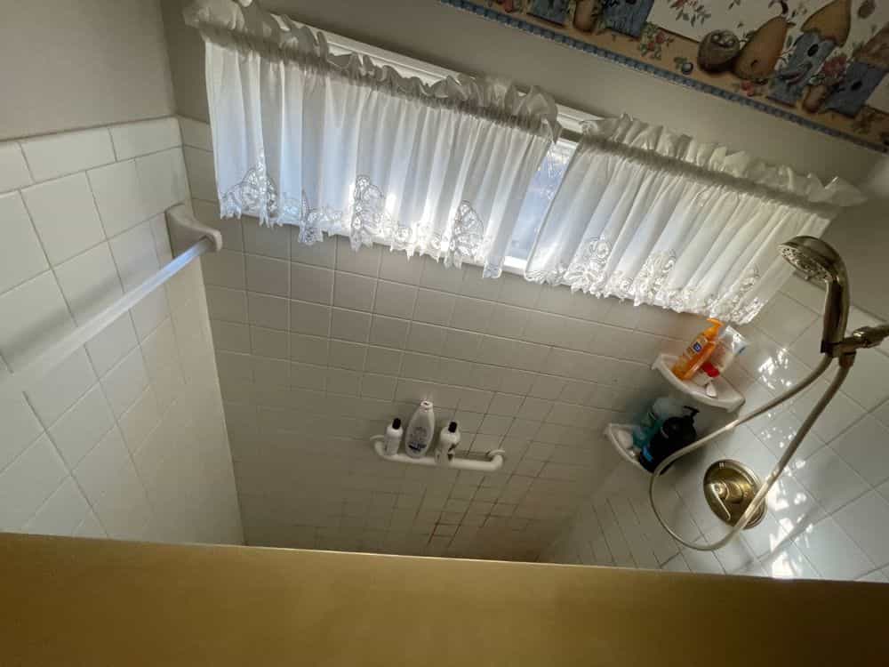 Picture of undefined, number 15
