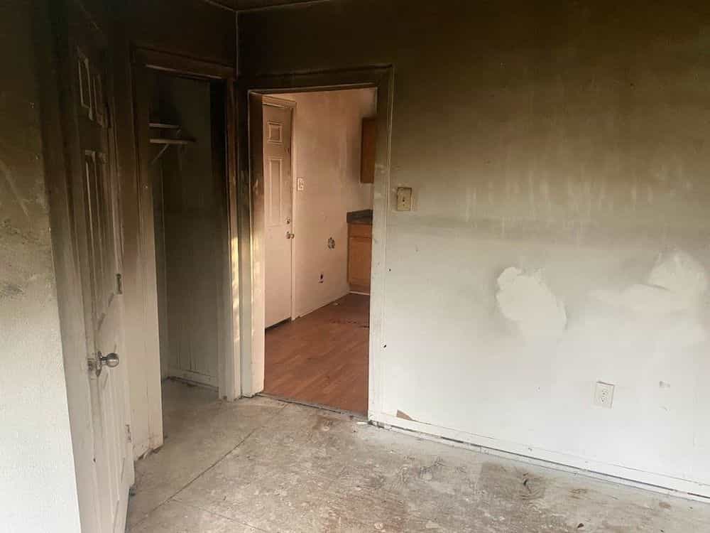 Picture of undefined, number 13