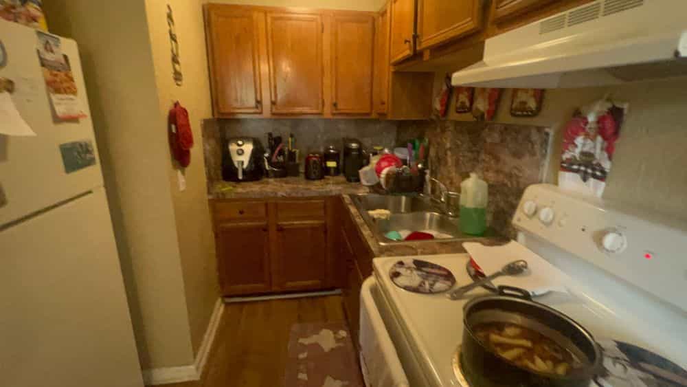Picture of undefined, number 9