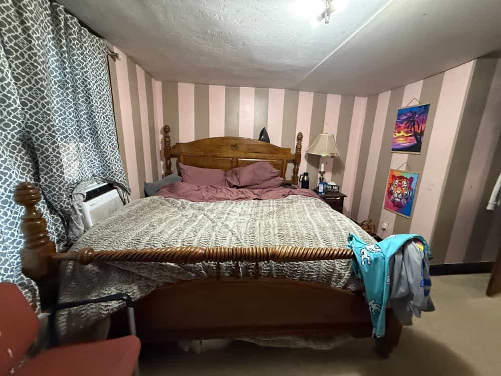 Picture of undefined, number 37