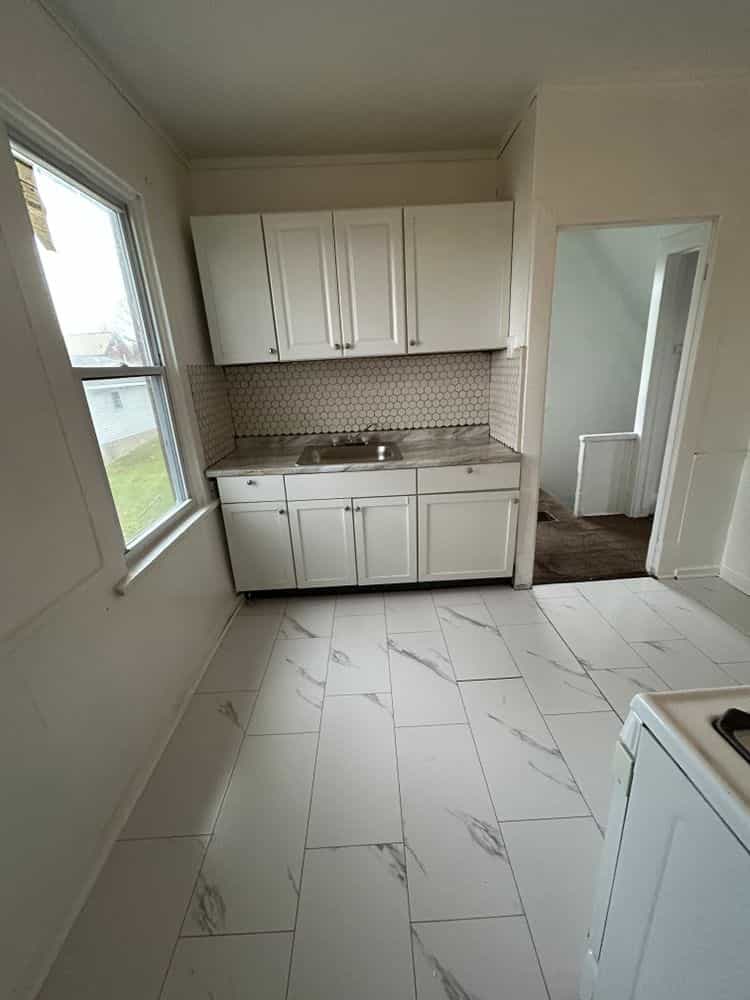 Picture of undefined, number 11