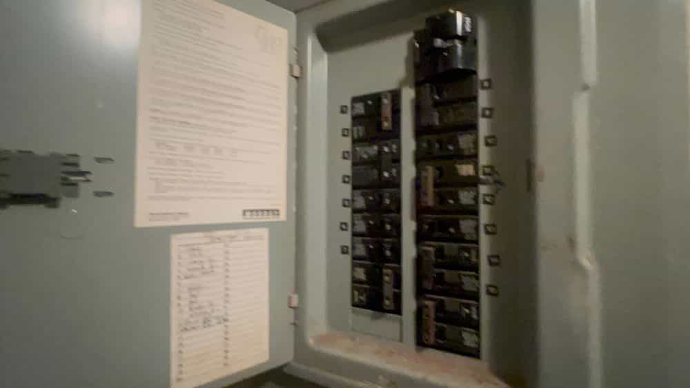 Picture of undefined, number 28