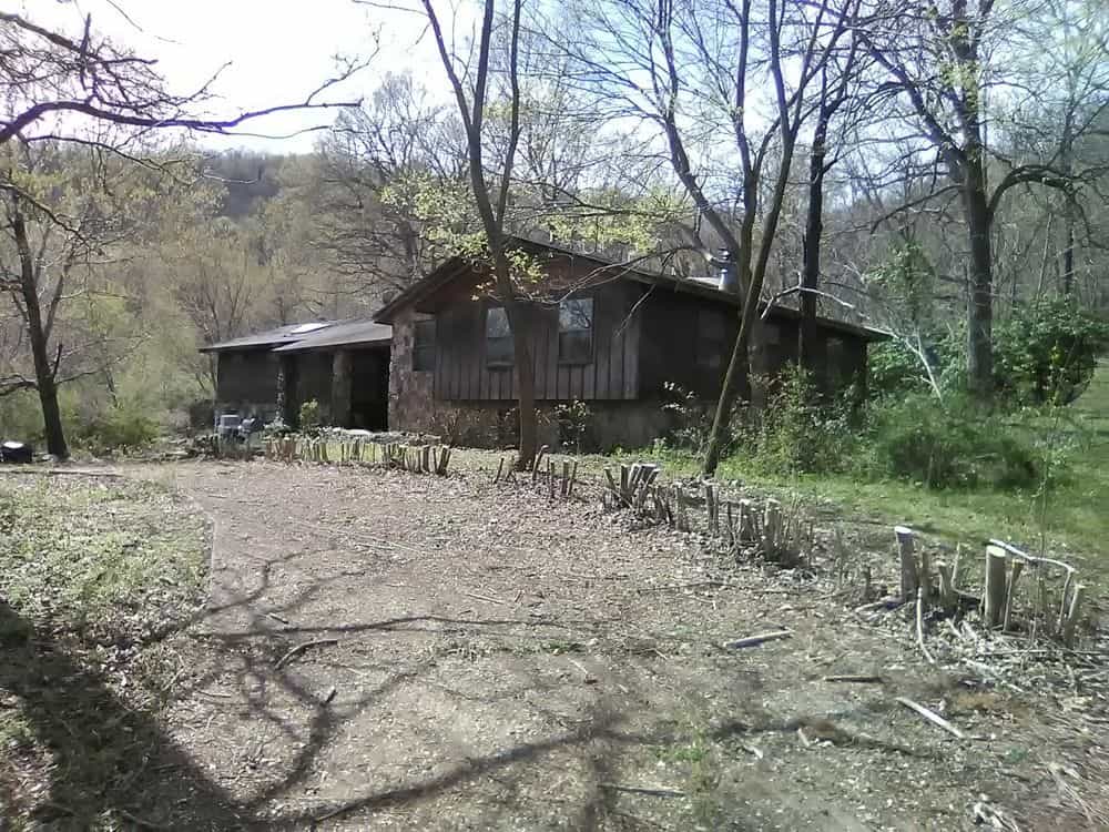 Picture of undefined, number 2