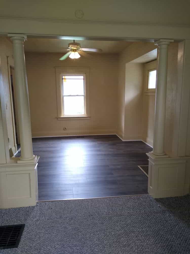 Picture of undefined, number 8