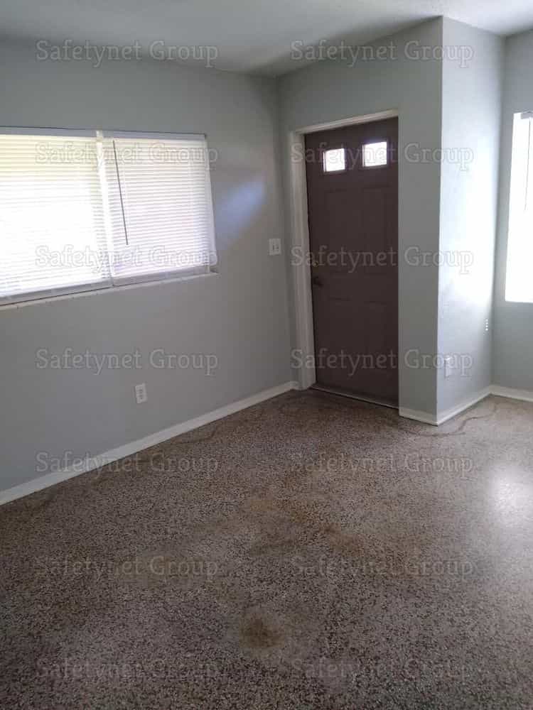 Picture of undefined, number 4