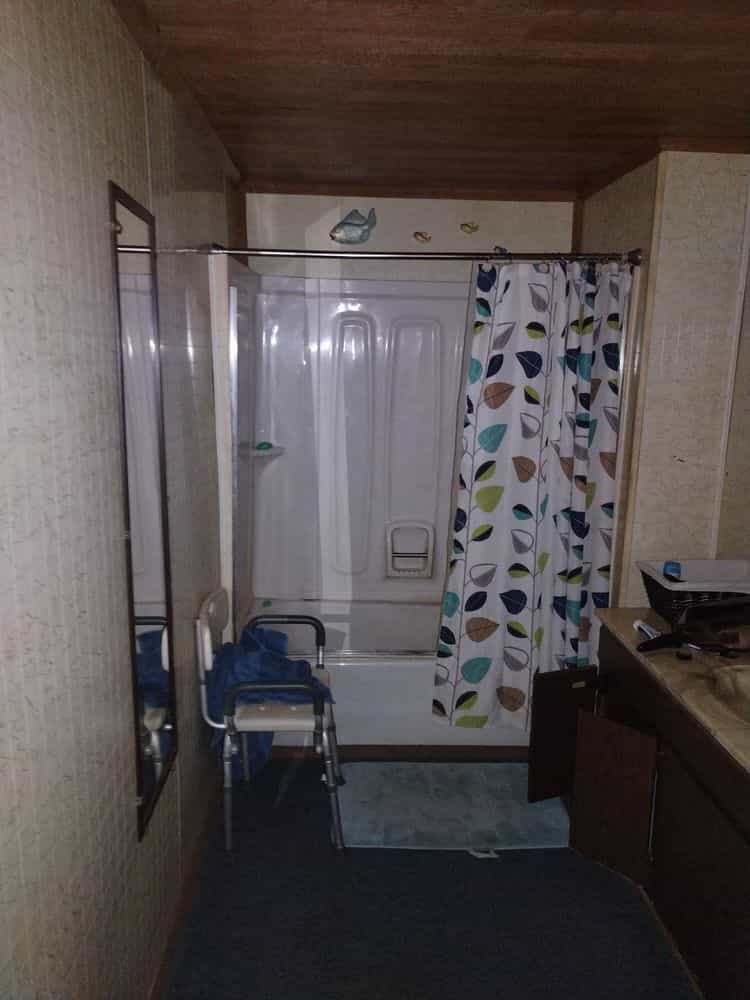 Picture of undefined, number 3