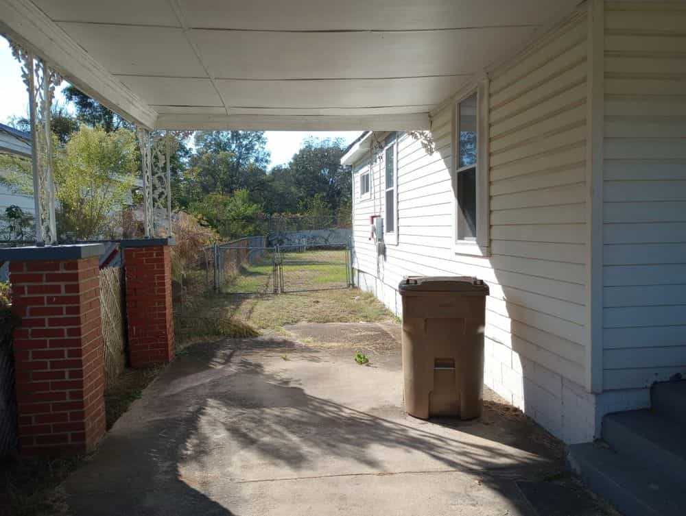 Picture of undefined, number 3