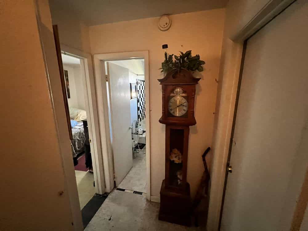 Picture of undefined, number 20