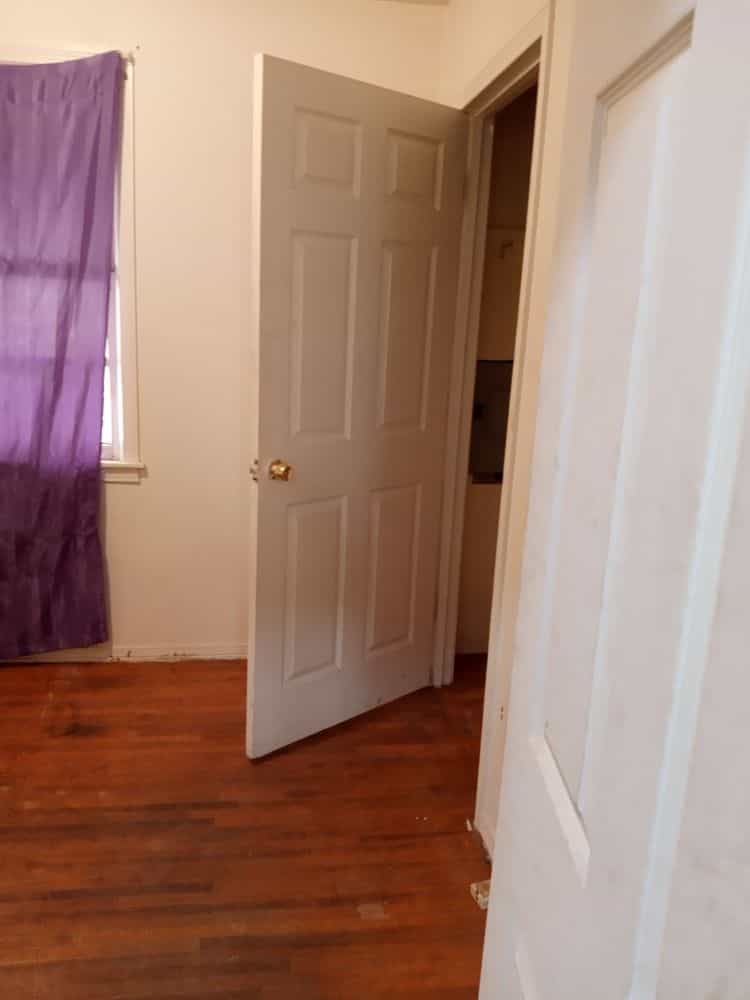 Picture of undefined, number 10