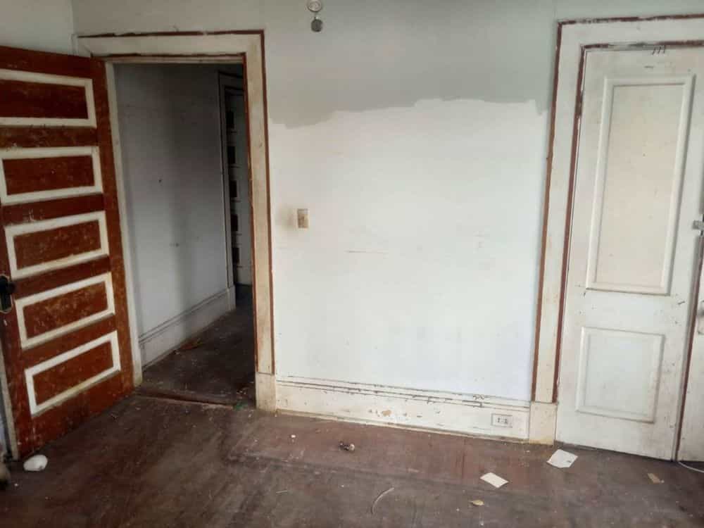 Picture of undefined, number 9