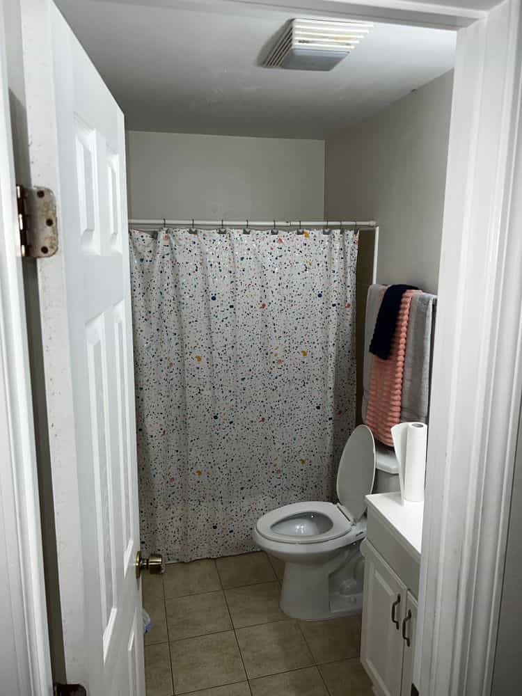Picture of undefined, number 6