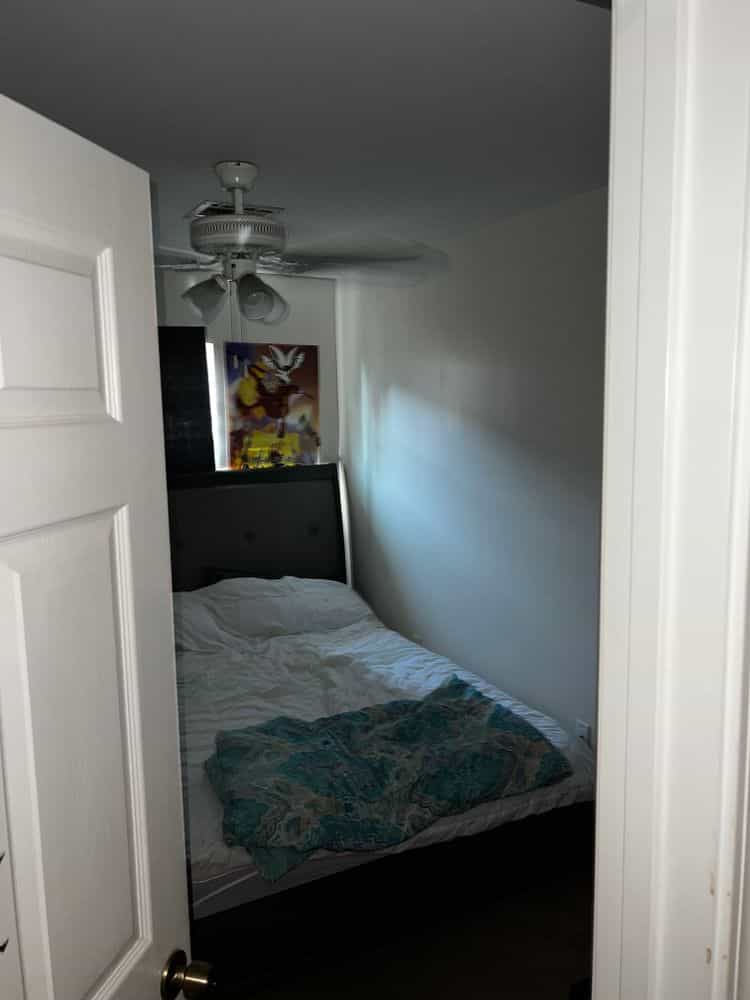 Picture of undefined, number 19