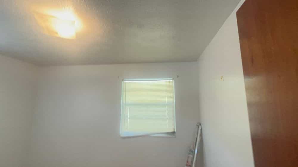 Picture of undefined, number 17