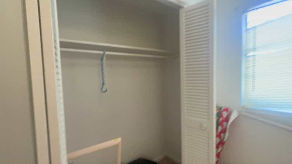 Picture of undefined, number 20
