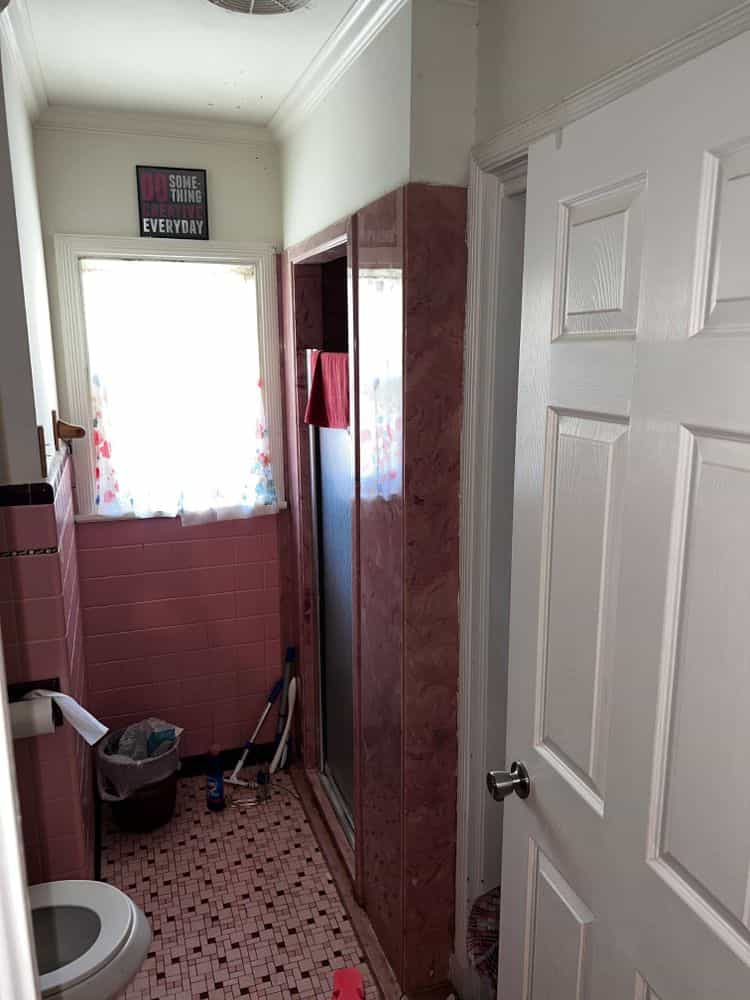 Picture of undefined, number 19
