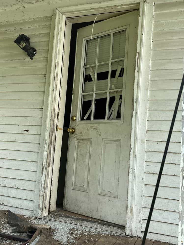 Picture of undefined, number 3