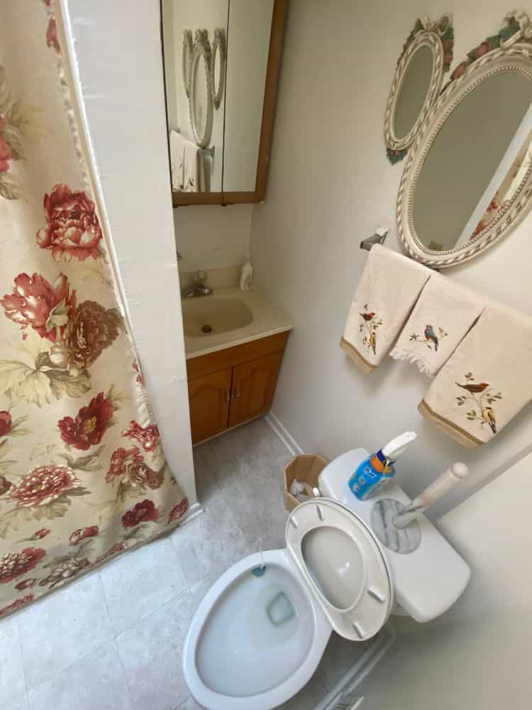 Picture of undefined, number 9