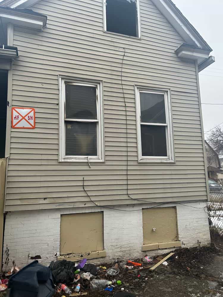 Picture of undefined, number 9