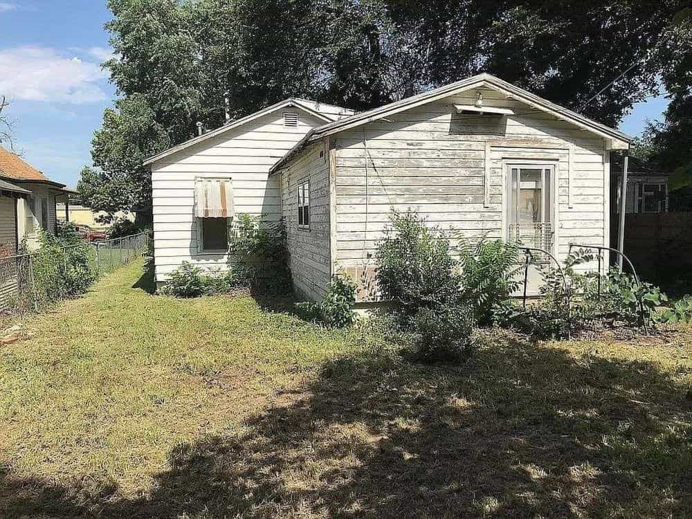 Picture of undefined, number 1