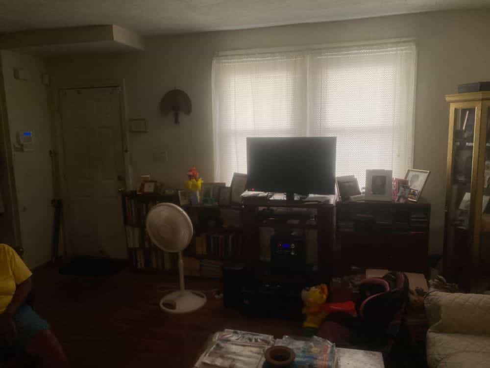 Picture of undefined, number 42