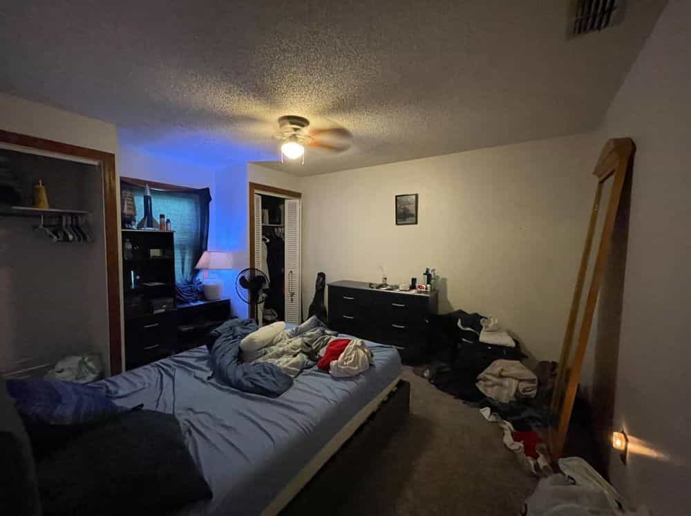 Picture of undefined, number 10
