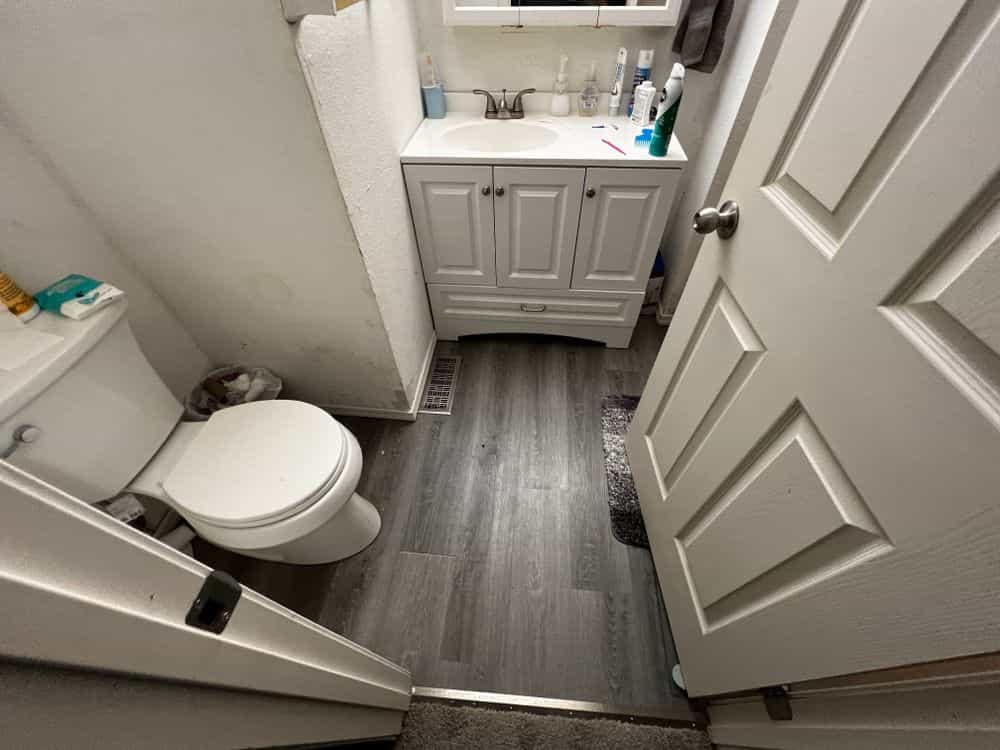 Picture of undefined, number 3