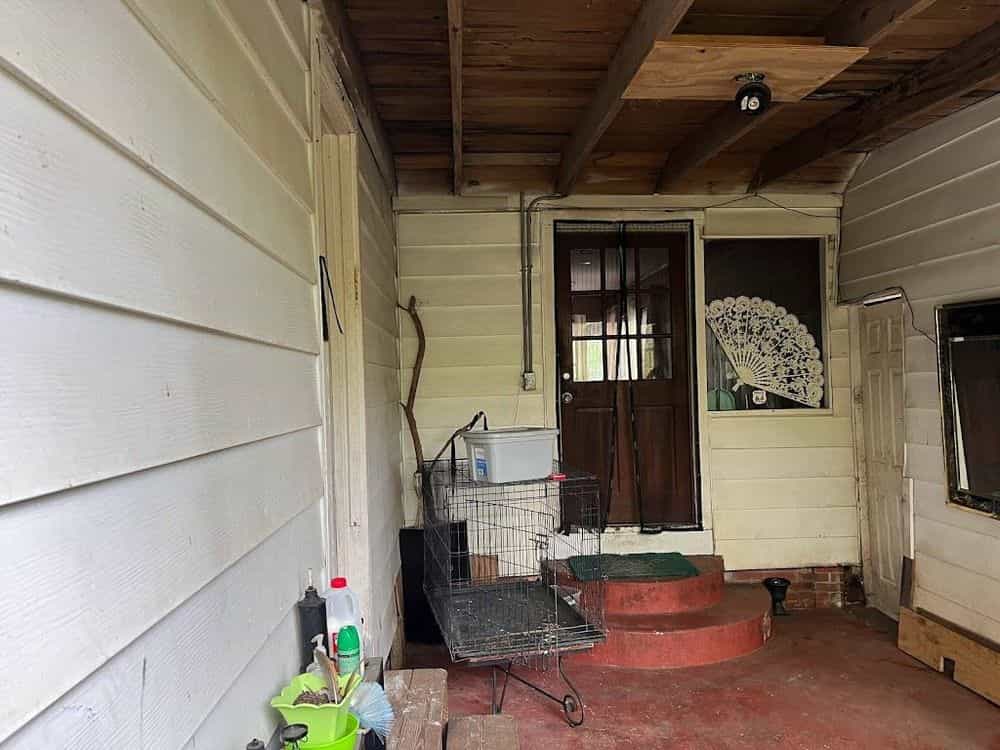 Picture of undefined, number 1