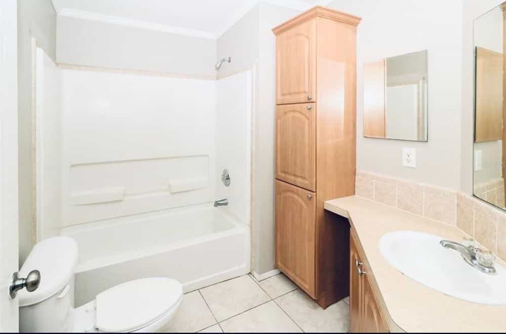 Picture of undefined, number 2