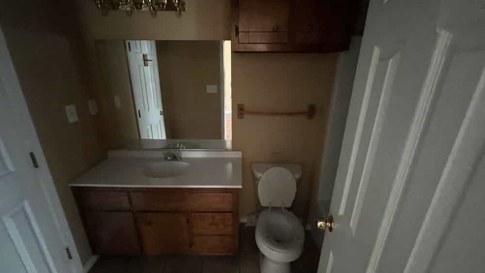 Picture of undefined, number 15