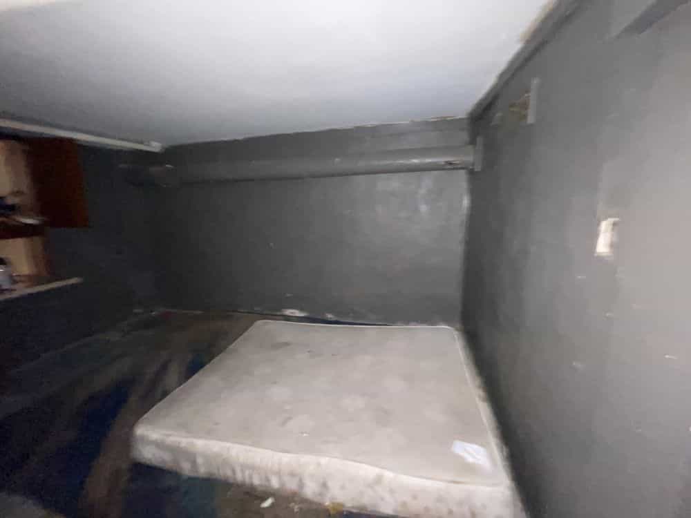 Picture of undefined, number 23