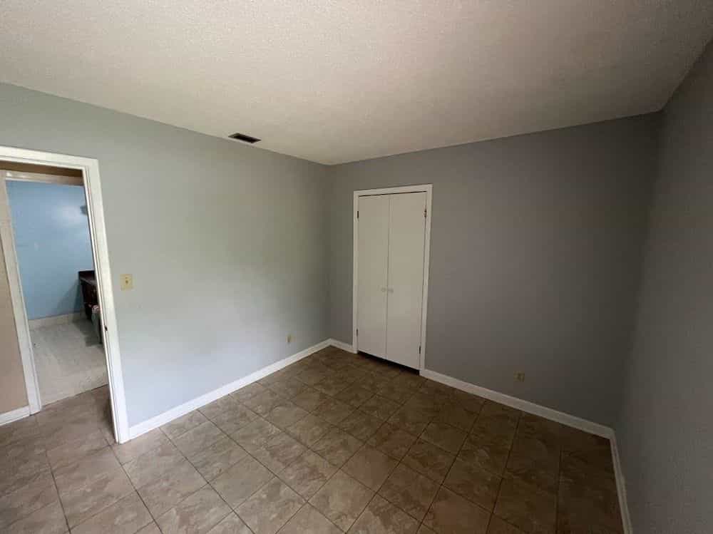 Picture of undefined, number 42
