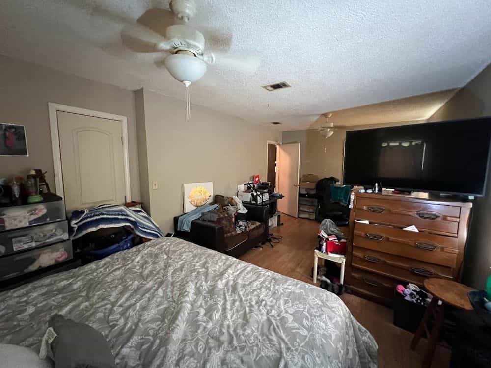 Picture of undefined, number 20