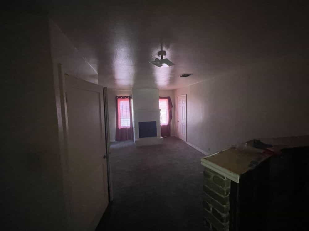 Picture of undefined, number 2