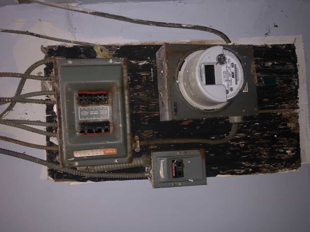 Picture of undefined, number 2